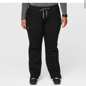 Figs XXL Women’s Kade Cargo pants